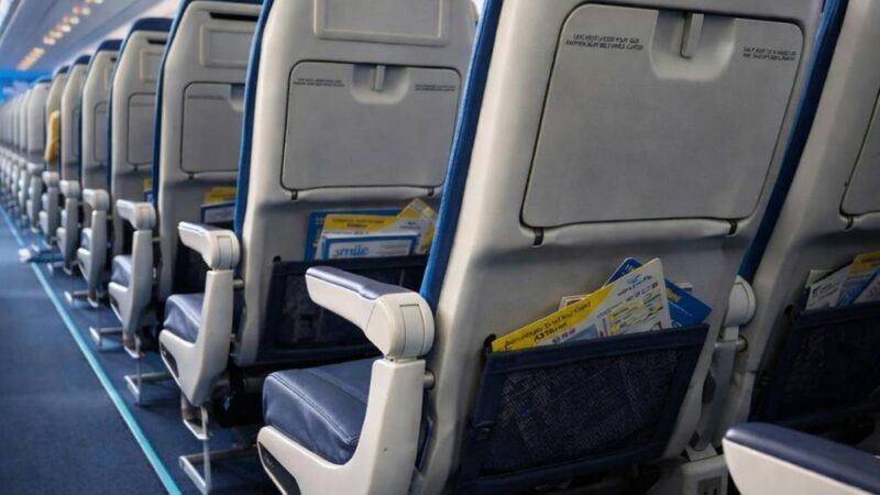 Low-cost vs premium airlines: how to choose