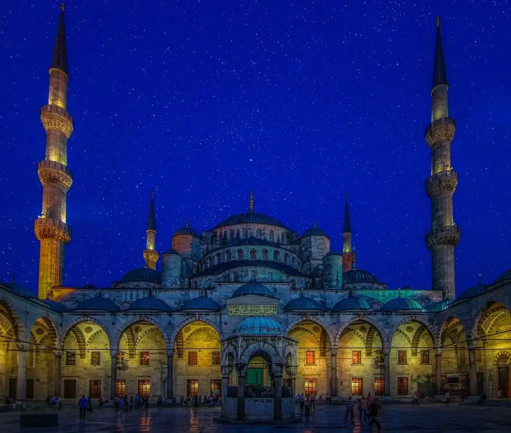 Blue Mosque Istanbul at night under a starry sky – iconic landmark and top attraction in Turkey
