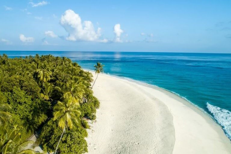 Minimum budget for Maldives: YES, paradise costs less than you think